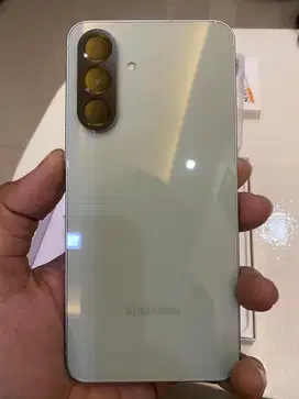 SAMSUNG A56 8/256GB 5G OLIVE