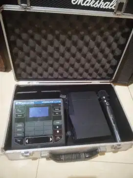 vocal TC HELICON VOICELIVE TOUCH 2 dan wireless AKG SR-45
