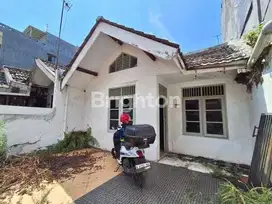 Tanah + Bangunan Lama di Gading Griya Lestari – Lokasi Strategis
