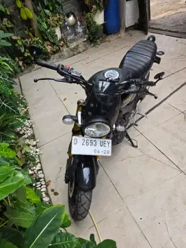 Yamaha XSR 155 TAHUN 2023