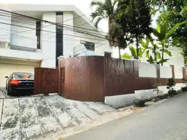 Tanah Luas Bonus Bangunan di Jl Bangka Strategis 10 Menit ke Senopati