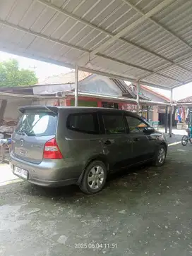 Nissan Grand livina 2007 Bensin