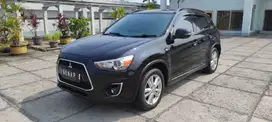 KM 87RB Mitsubishi Outlander PX Panoramic 2.0 AT 2014