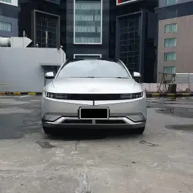 HYUNDAI IONIQ SIGNATURE LONGRANGE, MOBIL ISTIMEWAH, BEBAS LAKA BANJIR