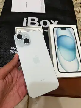 iphone 15 128gb 1 minggu pemakain garansi 29 mei 2026