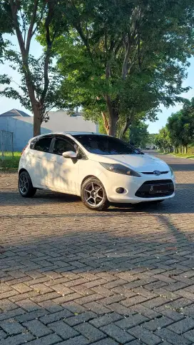 Ford Fiesta 2013 Modif Siap Mejeng!! No PR!! Tinggal Isi Bensin