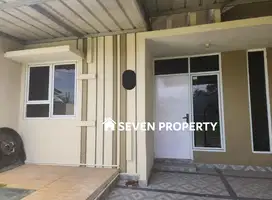 Rumah Modern Minimalis di Bukit Golf Riverside Cibubur