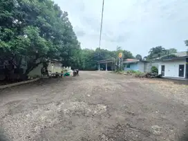 Tanah di lokasi strategis cocok untuk usaha atau gudang di kemangsari