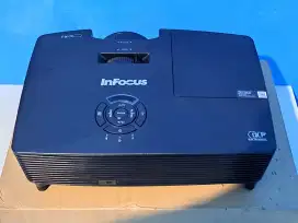 Proyektor Infocus IN114XV Like New 0 jam 3800 Lumens