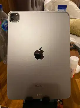 Jual cepat ipad pro m2 gen 4 9,5 nett