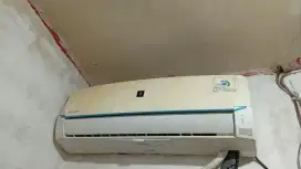 AC Sharp 1 PK Plasmacluster Lengkap