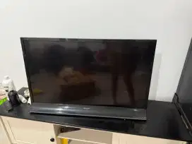 Tv sharp 40 inchi. Tdk ada dus