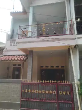 FOR SALE Rumah 2 lantai  Di Kranggan Permai, Cibubur