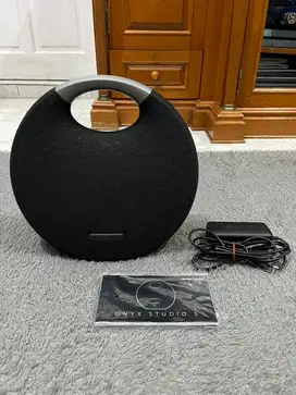 Harman Kardon Onyx Studio 5