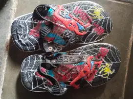 Dijua sandal anak