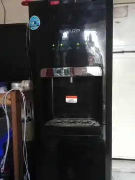Service Dispenser Galon Atas Dan Galon Bawah