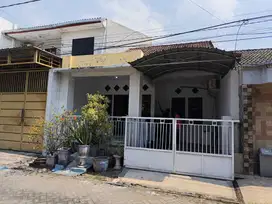 Rumah second terawat BCF