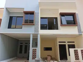 Jual Murah Rumah 2 Lantai Lokasi Dekat Stasiun Cakung