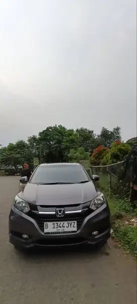 Di jual Honda HRV e matic 2017
