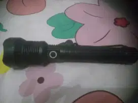 Senter 1000 lumens