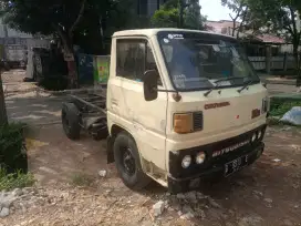 Engkel Mitsubishi 97 pala sasis siap pakai