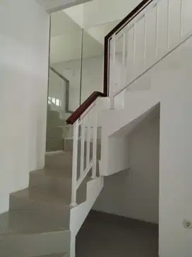 rumah mewah modern di rawasari timur 2 lantai  Jakarta pusat