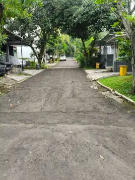Rumah mungil sejuk buat villa dalam cluster di Sentul bogor