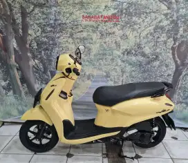 YAMAHA GRAND FILANO HYBRID 2024