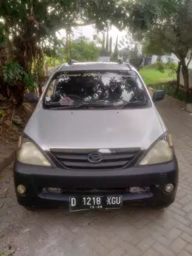 Daihatsu Xenia 2005 Bensin