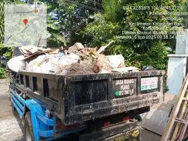Jasa buang puing tanah