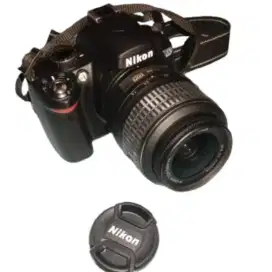 Kamera DSLR NIKON D60