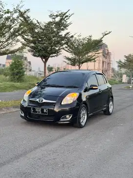 YARIS E AT 2010 - Low KM 92rb ‼️
