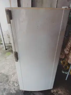 Freser Sharp 6 rak normal beku ori