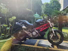 Jual Ducati Monster 696