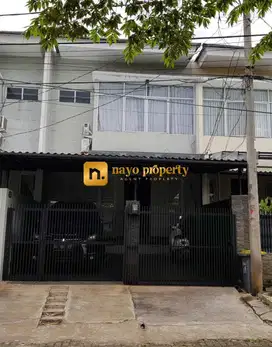 Rumah Bagus FULL FURNISHED Dalam Komplek Lebak Bulus Jakarta Selatan