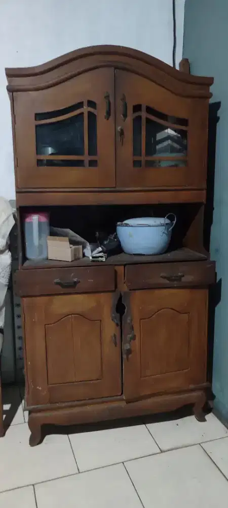 Lemari perabotan dapur