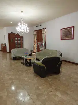 Dijual Rumah Di Jalan Mohamad Yamin Menteng