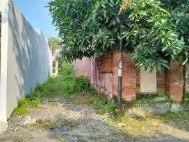 Super murah tanah di belakang Pamella 7 jl permata  Purwomartani