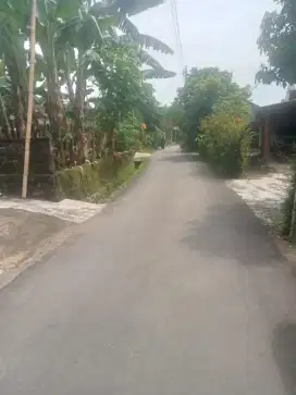 Jarang ada tanah kecil di karangmojo Purwomartani timur peru Pertamina