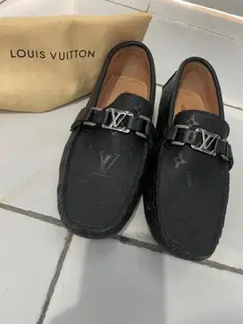 Sepatu Formal hitam
