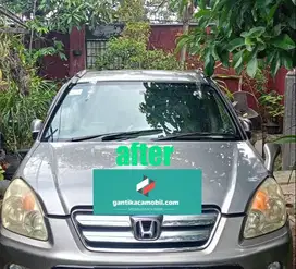 Nikmati pandangan lebih jelas dengan kaca mobil berkualitas tinggi.