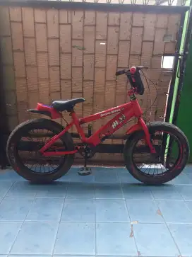 Sepeda BMX UK 18 BAN JUMBO HARGA NETT