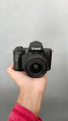 KAMERA CANON M50 + KIT