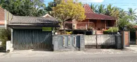 Dijual Rumah Unfurnished + Ruko