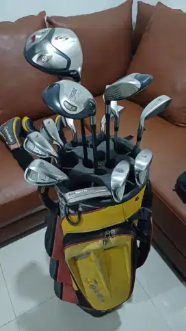 1 set stick Golf merk Taylor Made R580 series
