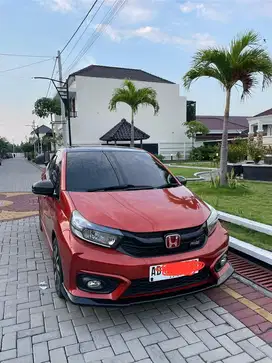 Dijual mobil HONDA BRIO RS 2019