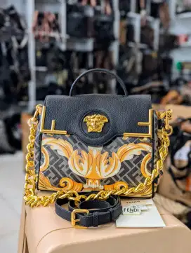 Tas sing Fendi Collab versace Made in Italy