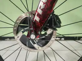 Trek Madone Project one Molten Marble, rare, dura ace di2