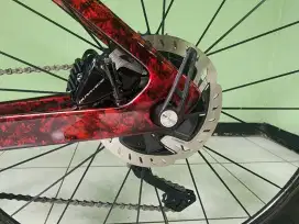 Trek Madone Project one Molten Marble, rare, dura ace di2
