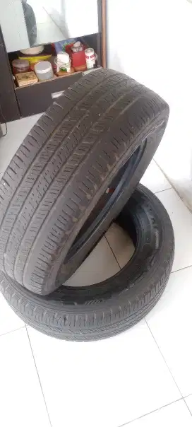Ban Mobil Hankook R16
Ukuran P215/65R16/96T
Dyna Pro HT